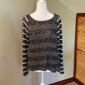 Maru Black White Striped Long Sleeve Top Small